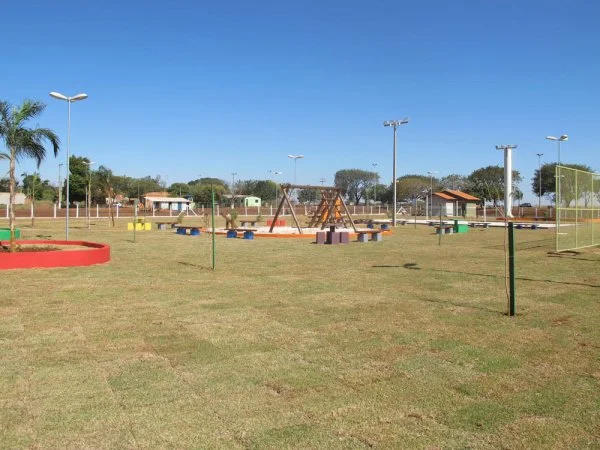 Praça dos Ipês em Itaporã