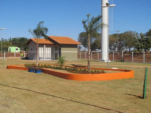 Praça dos Ipês em Itaporã