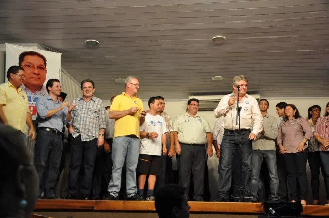 Lançamento da candidatura a reeleição do prefeito Arceno Athas