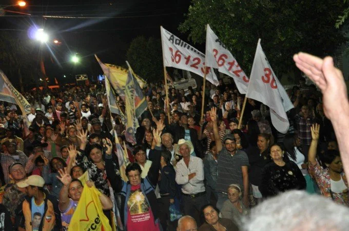 Geraldo participa de reunião em Glória de Dourados