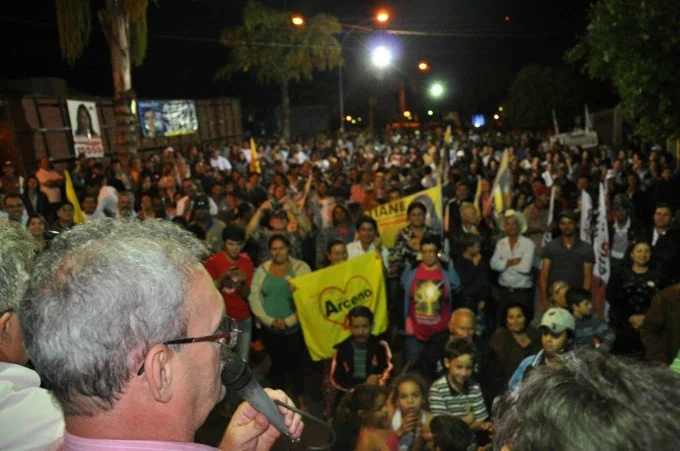 Geraldo participa de reunião em Glória de Dourados