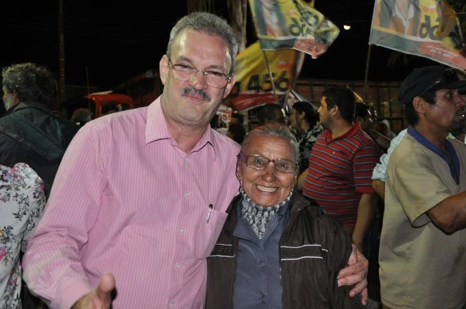 Geraldo participa de reunião em Glória de Dourados