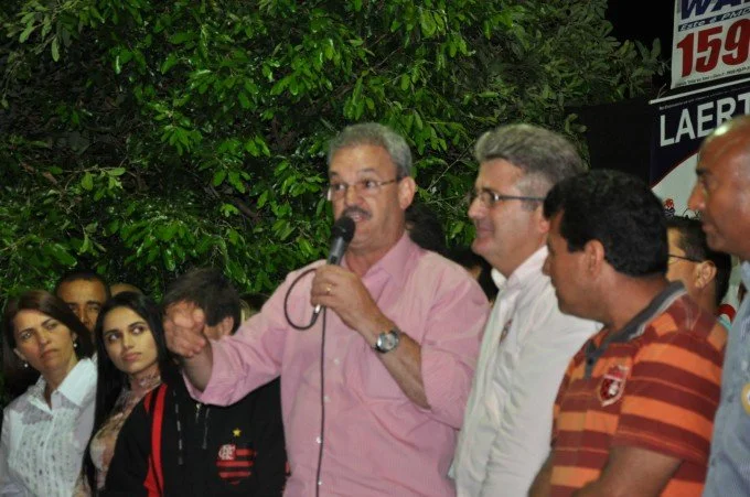 Geraldo participa de reunião em Glória de Dourados