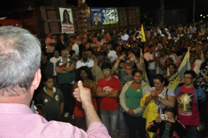 Geraldo participa de reunião em Glória de Dourados