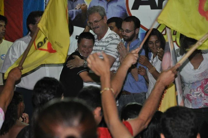 Veja fotos do comício do candidato a reeleição Arceno Athas