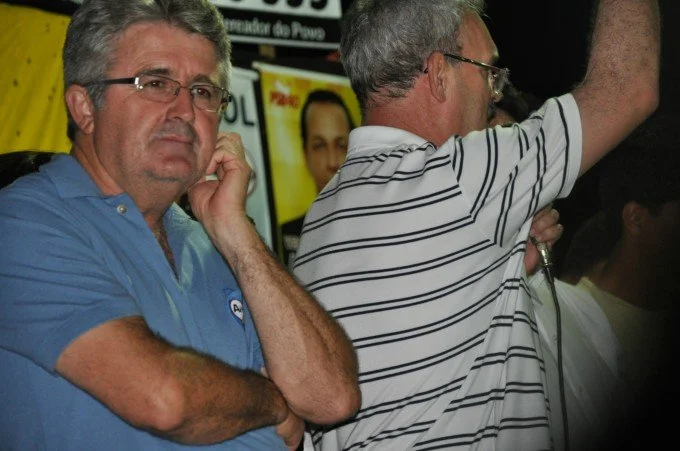 Veja fotos do comício do candidato a reeleição Arceno Athas