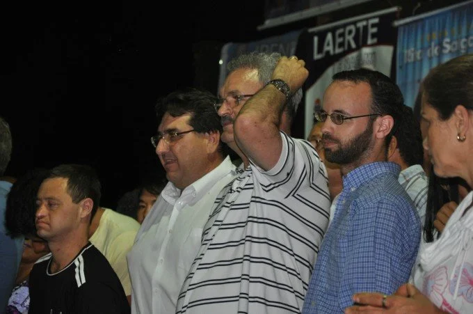 Veja fotos do comício do candidato a reeleição Arceno Athas