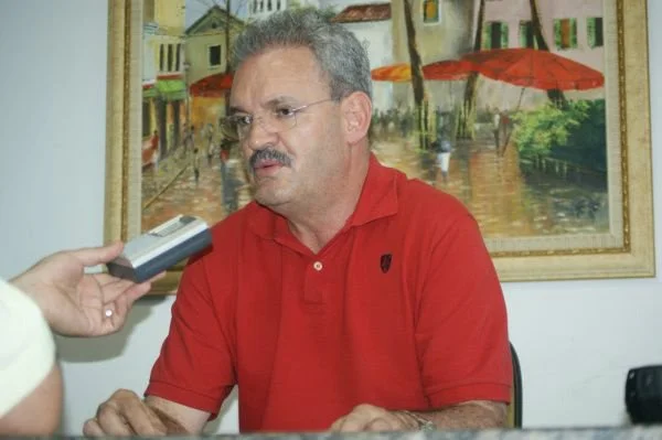 Ouça entrevista de Geraldo Resende à Rádio FM Auxiliadora, de Amambai