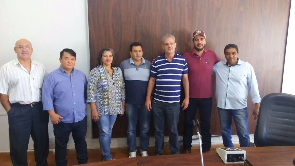 Geraldo garante raio-x, van e patrulha mecanizada para Glória de Dourados