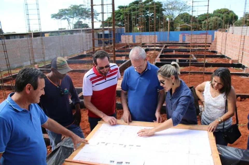 Geraldo discute andamento de obras na Saúde em São Gabriel do Oeste