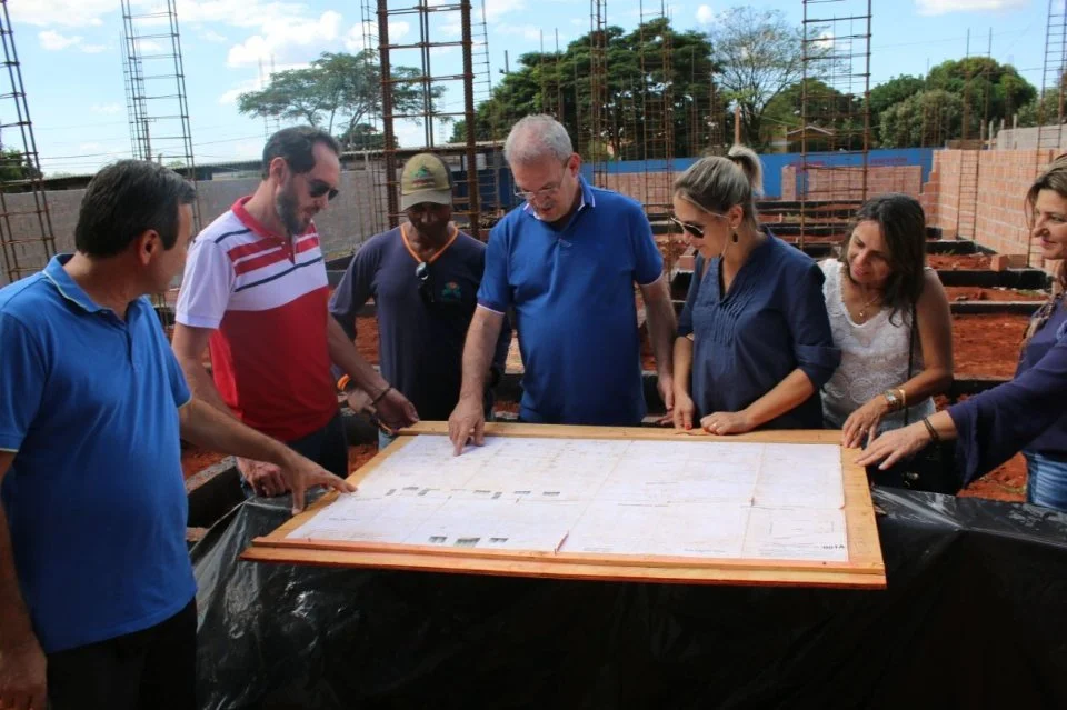 Geraldo discute andamento de obras na Saúde em São Gabriel do Oeste