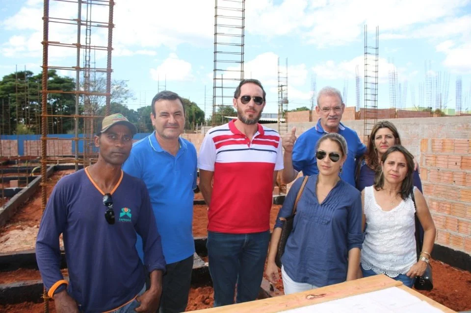 Geraldo discute andamento de obras na Saúde em São Gabriel do Oeste