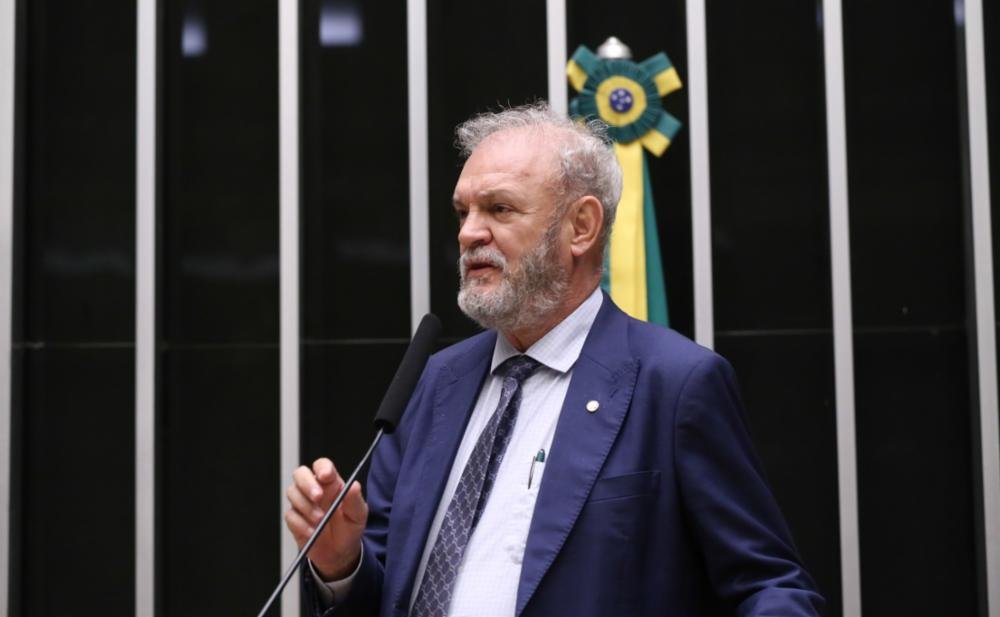 No Dia Mundial da Saúde, Geraldo destaca regulamentação da profissão de sanitarista